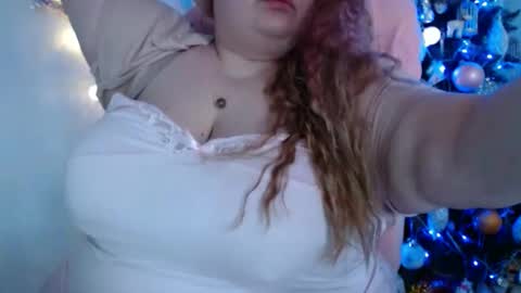 Snapshot of olivia_bud_gold chatting on January 24, 2025, 9:06 am Olivia Gold online show from January 24, 2025, 9:06 am