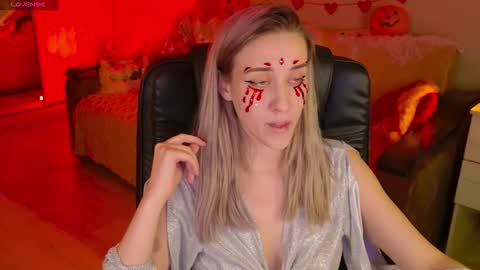 Snapshot of olivia_daze chatting on November 1, 2025, 7:05 pm olivia_daze online show from November 1, 2025, 7:05 pm