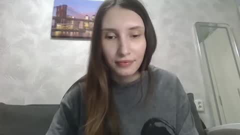 Snapshot of olivia_dream1 chatting on February 21, 2025, 10:37 pm Olivia online show from February 21, 2025, 10:37 pm