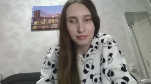 Snapshot of olivia_dream1 chatting on October 15, 2025, 9:37 pm Olivia online show from October 15, 2025, 9:37 pm