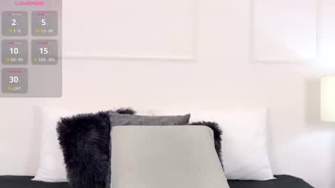 Snapshot of olivia_flamme chatting on July 23, 2026, 2:04 pm olivia_flamme online show from July 23, 2026, 2:04 pm