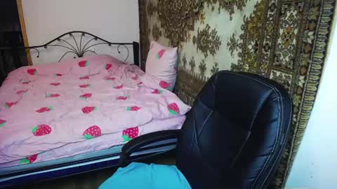 olivia_graceee online show from July 13, 2026, 11:13 am