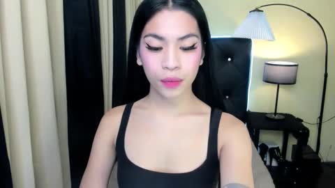 Snapshot of olivia_hotcummer chatting on November 9, 2025, 2:10 am olivia_hotcummer online show from November 9, 2025, 2:10 am