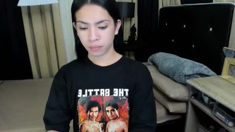 Snapshot of olivia_hotcummer chatting on November 27, 2025, 4:03 am olivia_hotcummer online show from November 27, 2025, 4:03 am