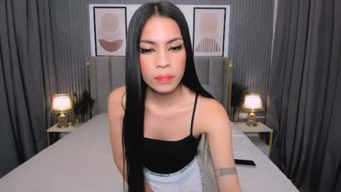 Snapshot of olivia_hotcummer chatting on July 7, 2026, 7:23 am olivia_hotcummer online show from July 7, 2026, 7:23 am