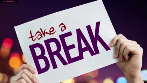 Snapshot of olivia_martine chatting on February 3, 2026, 6:40 am olivia_martine online show from February 3, 2026, 6:40 am