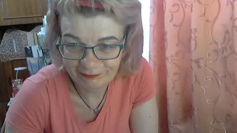 Snapshot of olivia_mia25 chatting on June 29, 2026, 8:31 am Olivia Mia online show from June 29, 2026, 8:31 am