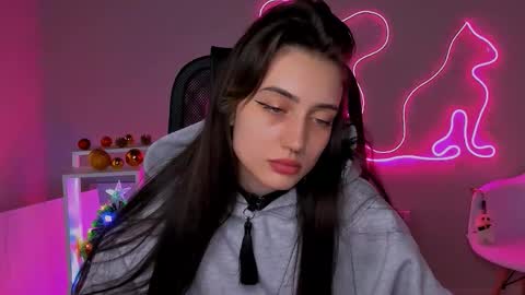 olivia_norton_ online show from January 8, 2026, 9:44 am