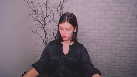 Olivia online show from January 3, 2025, 4:59 pm