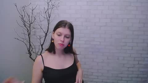 Olivia online show from January 11, 2025, 2:15 pm