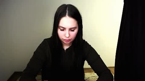 Olivia online show from April 27, 2026, 8:29 pm