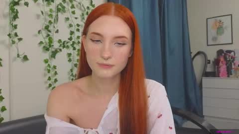 Snapshot of olivia_rid chatting on November 25, 2025, 9:15 pm OLIVIA online show from November 25, 2025, 9:15 pm