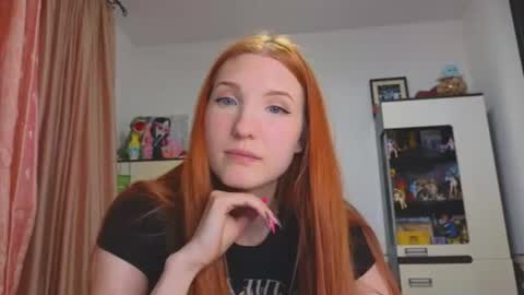 Snapshot of olivia_ridd chatting on June 10, 2026, 11:24 pm OLIVIA online show from June 10, 2026, 11:24 pm