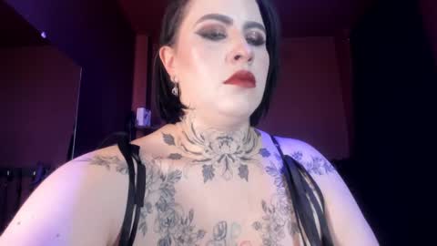   online show from January 31, 2025, 1:34 pm