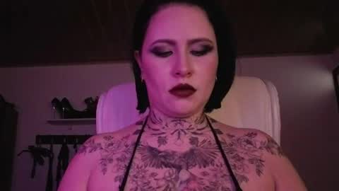   online show from September 16, 2025, 3:02 pm