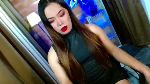 Miss OLIVIA online show from March 25, 2026, 9:26 am