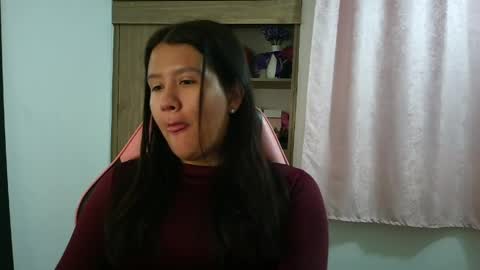 Snapshot of olivia_watson_ chatting on May 22, 2026, 12:22 pm Olivia online show from May 22, 2026, 12:22 pm