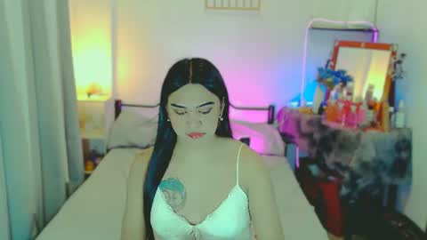 Snapshot of olivia_xxo chatting on July 25, 2026, 3:53 pm olivia_xxo online show from July 25, 2026, 3:53 pm