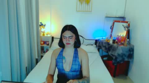 Snapshot of olivia_xxo chatting on August 4, 2026, 7:05 pm olivia_xxo online show from August 4, 2026, 7:05 pm