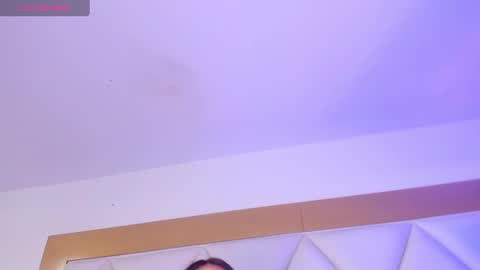 Snapshot of oliviabrady1 chatting on January 22, 2025, 2:15 am OLIVIA online show from January 22, 2025, 2:15 am