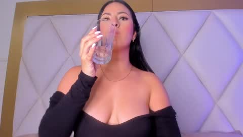 Snapshot of oliviabrady1 chatting on January 31, 2025, 1:43 am OLIVIA online show from January 31, 2025, 1:43 am