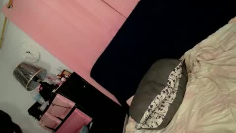 Snapshot of oliviacummer_69 chatting on November 23, 2025, 6:41 pm OLIVIA online show from November 23, 2025, 6:41 pm