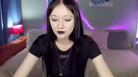 Snapshot of oliviagorgeous chatting on May 18, 2026, 11:27 am OliviaGorgeous online show from May 18, 2026, 11:27 am