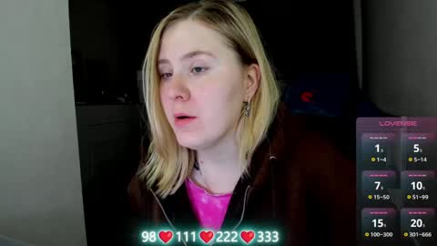 Snapshot of oliviamunk chatting on May 31, 2026, 3:58 am . online show from May 31, 2026, 3:58 am