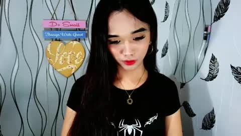 NICOLE online show from May 15, 2026, 5:53 pm