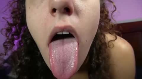 Olivia online show from January 12, 2025, 1:00 am