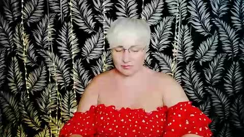 Snapshot of oliviaoskar_ chatting on June 12, 2026, 10:25 am Kelly online show from June 12, 2026, 10:25 am
