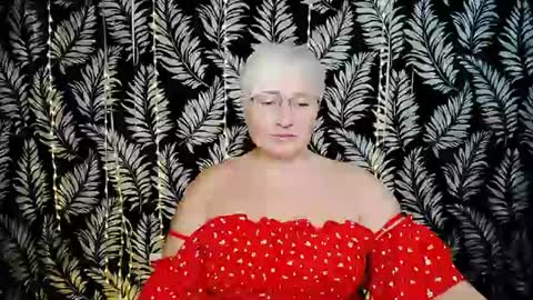 Snapshot of oliviaoskar_ chatting on June 19, 2026, 10:30 am Kelly online show from June 19, 2026, 10:30 am
