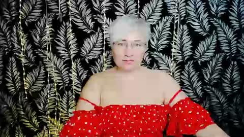 Snapshot of oliviaoskar_ chatting on July 31, 2026, 10:25 am Kelly online show from July 31, 2026, 10:25 am