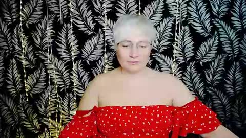Snapshot of oliviaoskar_ chatting on August 1, 2026, 10:14 am Kelly online show from August 1, 2026, 10:14 am