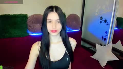 oliviarichi online show from March 18, 2026, 10:29 am