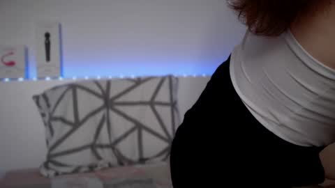 Angelina Lina online show from January 30, 2025, 9:58 pm