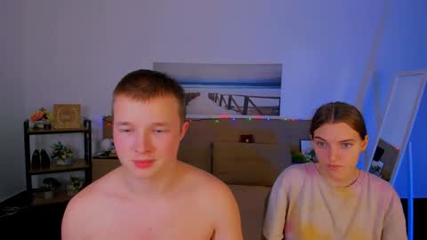 Snapshot of ollistiw chatting on December 15, 2024, 2:30 am Olli and Stiw online show from December 15, 2024, 2:30 am