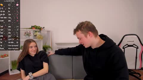 Snapshot of ollistiw chatting on January 20, 2025, 9:46 am Olli and Stiw online show from January 20, 2025, 9:46 am