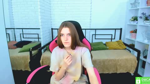 Snapshot of ollistiw chatting on February 4, 2025, 7:07 am Olli and Stiw online show from February 4, 2025, 7:07 am