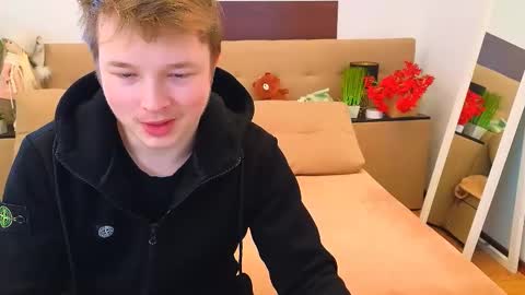 Olli and Stiw online show from February 22, 2026, 7:19 am