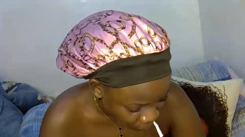 ollleina online show from February 6, 2026, 6:55 pm