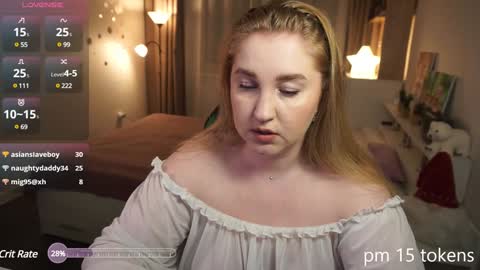 OllyDoll online show from January 30, 2025, 11:45 pm