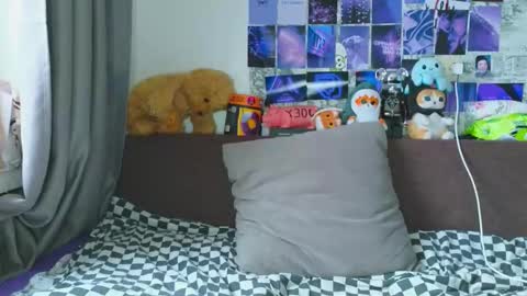 Snapshot of ololkd chatting on December 15, 2025, 9:46 am Tony online show from December 15, 2025, 9:46 am