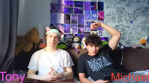 Snapshot of ololkd chatting on February 4, 2026, 9:26 am Tony online show from February 4, 2026, 9:26 am