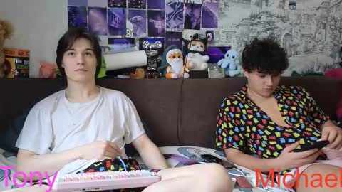 Snapshot of ololkd chatting on February 10, 2026, 8:29 am Tony online show from February 10, 2026, 8:29 am