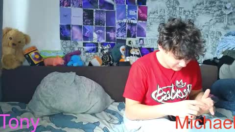 Snapshot of ololkd chatting on February 18, 2026, 7:48 am Tony online show from February 18, 2026, 7:48 am