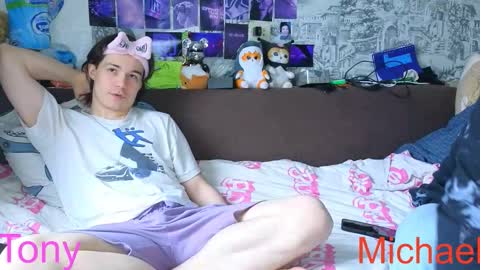 Snapshot of ololkd chatting on March 2, 2026, 10:22 am Tony online show from March 2, 2026, 10:22 am