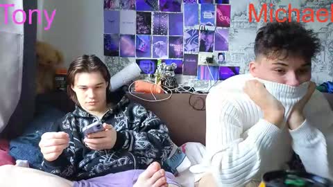 Snapshot of ololkd chatting on March 8, 2026, 10:08 am Tony online show from March 8, 2026, 10:08 am