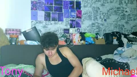 Snapshot of ololkd chatting on May 14, 2026, 8:21 am Tony online show from May 14, 2026, 8:21 am