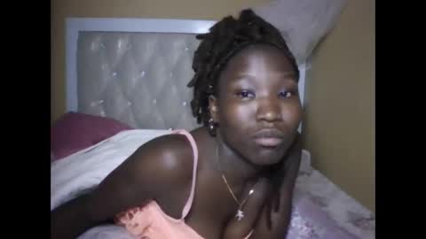 olwami4 online show from January 19, 2026, 1:20 am